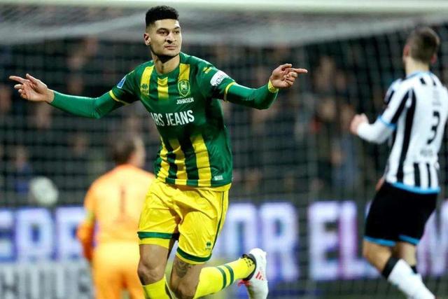 巴恩斯21+12+12猛龙克步行者 尼克斯险胜活塞