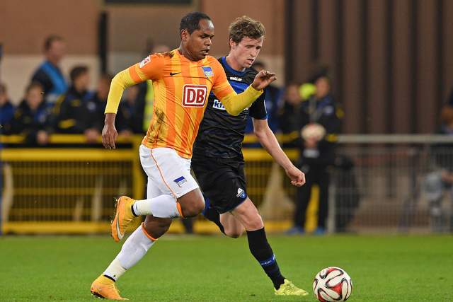 赔率前瞻:国足再战日本无拿分可能 数据一边倒